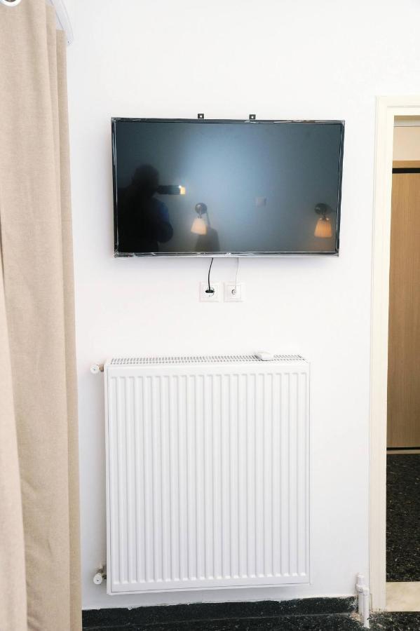 Freatida Apartment 比雷埃夫斯 外观 照片