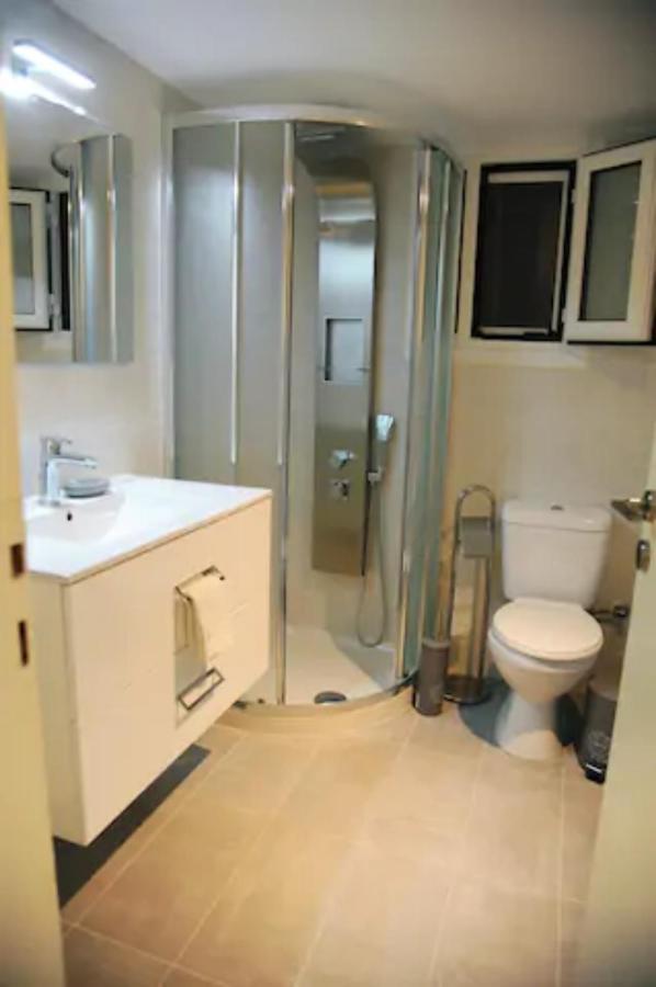 Freatida Apartment 比雷埃夫斯 外观 照片