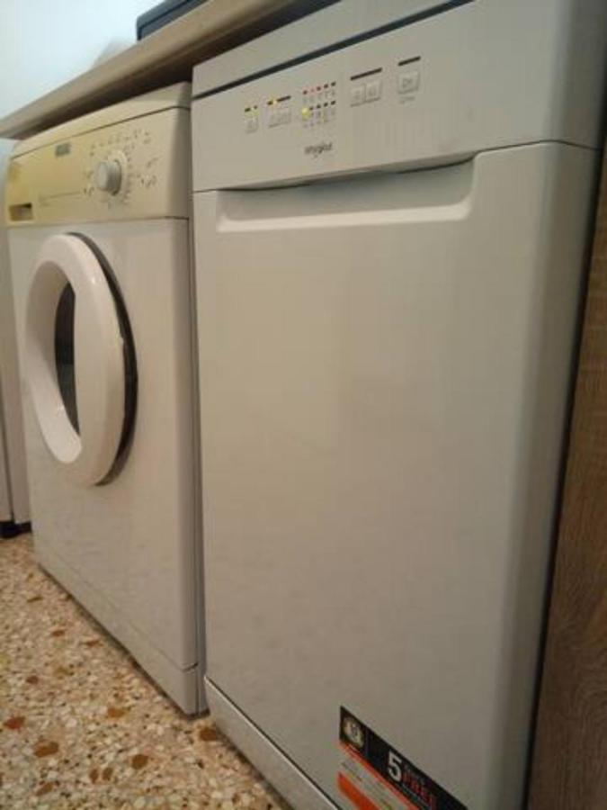 Freatida Apartment 比雷埃夫斯 外观 照片